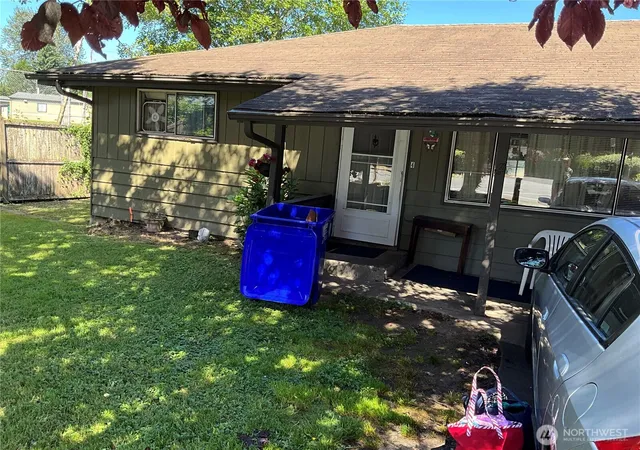 Photo 3 of Land for sale at 9618 Holly Dr, Everett, WA 98204 | MLS# NWM2549964 | Listing updated on 2026-09-22