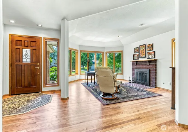 Photo 4 of Sale Pending at 2450 Fairfield Dr, Walla Walla, WA 99362 | MLS# NWM2549979 | Listing updated on 2026-09-25