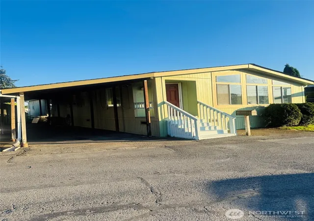 Photo 2 of Manufactured home for sale at 2101 S 324th Street #177, Federal Way, WA 98003 | MLS# NWM2550042 | Listing updated on 2026-09-23