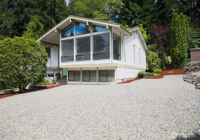 Photo 3 of Sale Pending at 7880 Ne Forest Ridge Ln, Bremerton, WA 98311 | MLS# NWM2550047 | Listing updated on 2026-09-25