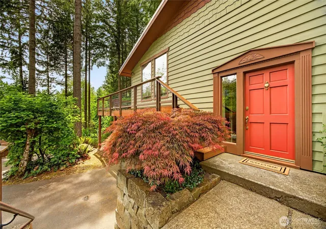 Photo 3 of Single family home for sale at 133 Alpine Dr, Packwood, WA 98361 | MLS# NWM2550067 | Listing updated on 2026-10-01