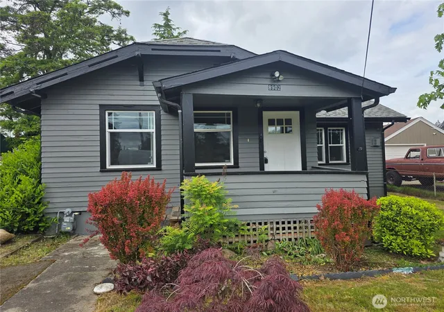 Photo 1 of Single family home for sale at 8902 Forest Rd Sw, Lakewood, WA 98498 | MLS# NWM2550097 | Listing updated on 2026-09-22