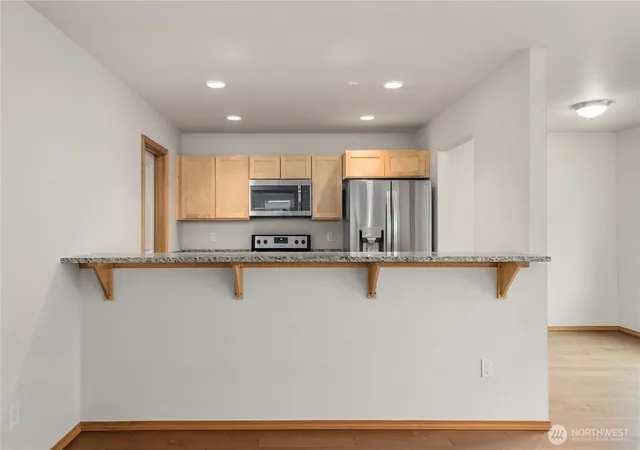 Photo 4 of Sale Pending at 391 NE Ohenry Ct, Poulsbo, WA 98370 | MLS# NWM2550098 | Listing updated on 2026-09-24