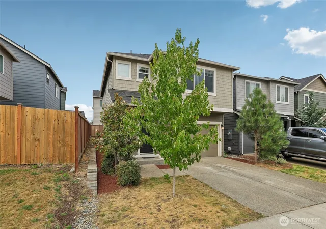 Photo 2 of Sale Pending at 18784 108th Avenue E, Puyallup, WA 98374 | MLS# NWM2550115 | Listing updated on 2026-10-02