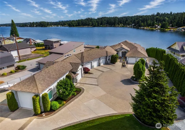 Photo 1 of Single family home for sale at 14505 W Lake Goodwin Rd, Stanwood, WA 98292 | MLS# NWM2550154 | Listing updated on 2026-09-22