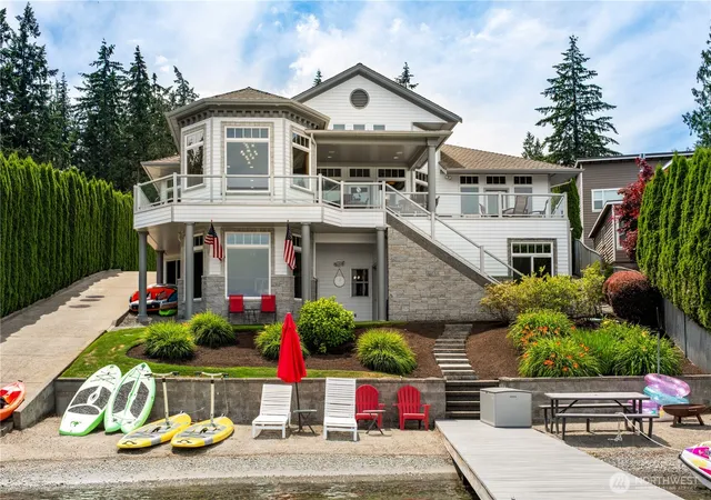 Photo 2 of Single family home for sale at 14505 W Lake Goodwin Rd, Stanwood, WA 98292 | MLS# NWM2550154 | Listing updated on 2026-09-22