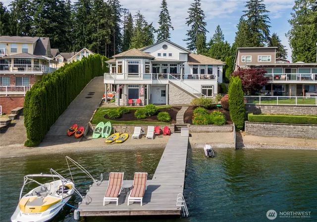 Photo 3 of Single family home for sale at 14505 W Lake Goodwin Rd, Stanwood, WA 98292 | MLS# NWM2550154 | Listing updated on 2026-09-22