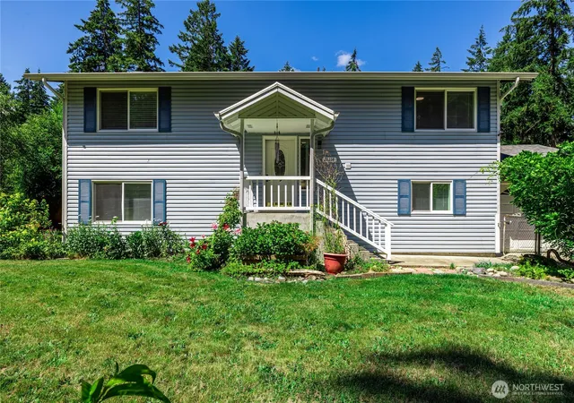 Photo 2 of Sale Pending at 28114 22nd Avenue E, Spanaway, WA 98387 | MLS# NWM2550164 | Listing updated on 2026-09-25