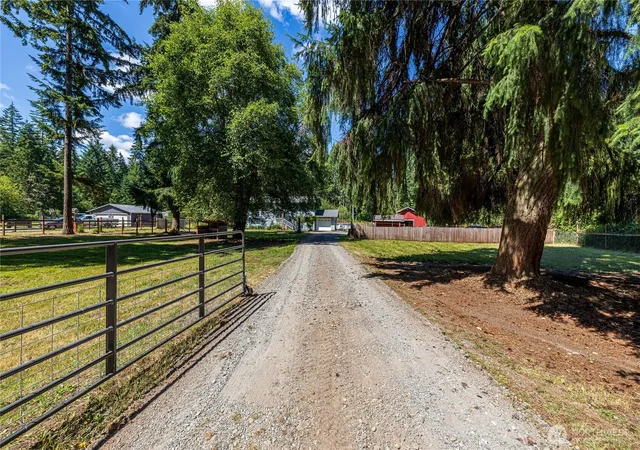 Photo 3 of Sale Pending at 28114 22nd Avenue E, Spanaway, WA 98387 | MLS# NWM2550164 | Listing updated on 2026-09-25
