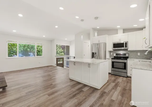 Photo 4 of Single family home for sale at 18113 20th Drive SE, Bothell, WA 98012 | MLS# NWM2550187 | Listing updated on 2026-09-28