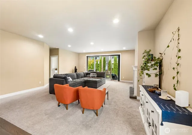 Photo 4 of Sale Pending at 18316 134th Street E, Bonney Lake, WA 98391 | MLS# NWM2550207 | Listing updated on 2026-09-24