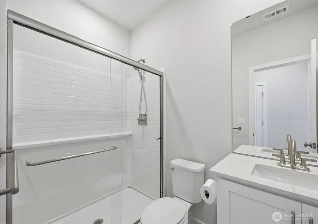 Photo 3 of Single family home for sale at 3974 Mccormick Village Dr, Bremerton, WA 98312 | MLS# NWM2550261 | Listing updated on 2026-09-22