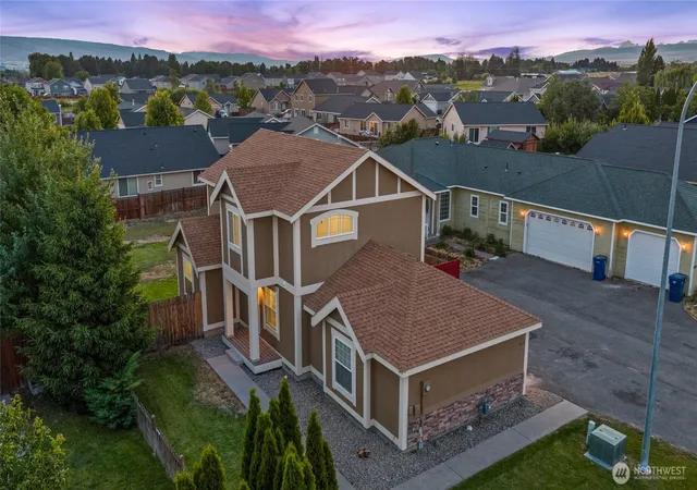 Photo 1 of Single family home for sale at 2417 N Water St, Ellensburg, WA 98926 | MLS# NWM2550295 | Listing updated on 2026-09-22