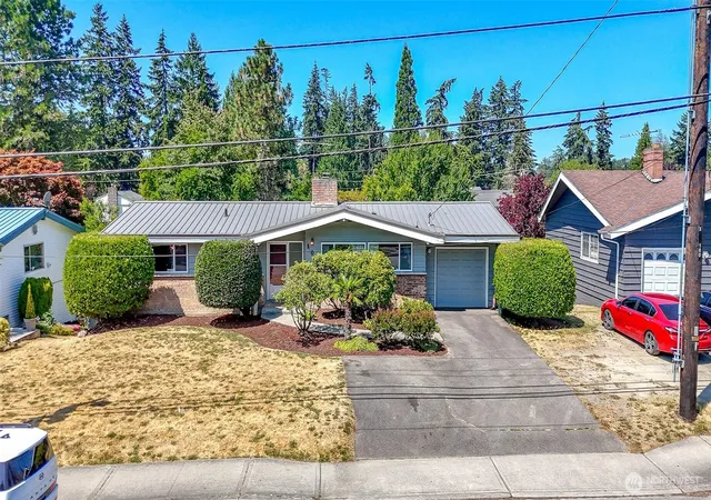 Photo 2 of Sale Pending at 105 156th Avenue Ne, Bellevue, WA 98007 | MLS# NWM2550348 | Listing updated on 2026-09-25