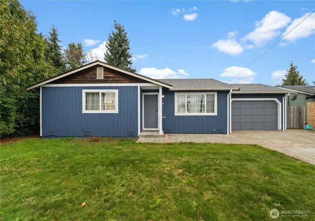 Photo 1 of Single family home for sale at 7631 273rd Street Nw, Stanwood, WA 98292 | MLS# NWM2550362 | Listing updated on 2026-09-22