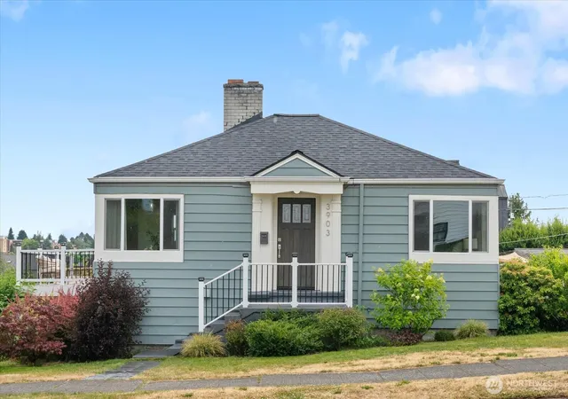 Photo 1 of Single family home for sale at 3903 Sw Dakota St, Seattle, WA 98116 | MLS# NWM2550387 | Listing updated on 2026-09-22
