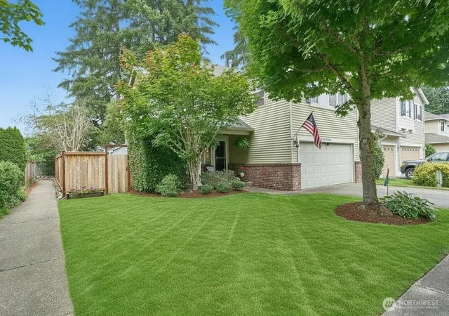 Photo 2 of Sale Pending at 24131 235th Avenue Se, Maple Valley, WA 98038 | MLS# NWM2550389 | Listing updated on 2026-09-25