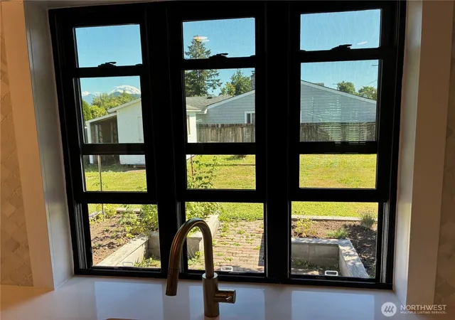 Photo 3 of Single family home for sale at 1977 Harding St, Enumclaw, WA 98022 | MLS# NWM2550428 | Listing updated on 2026-09-22