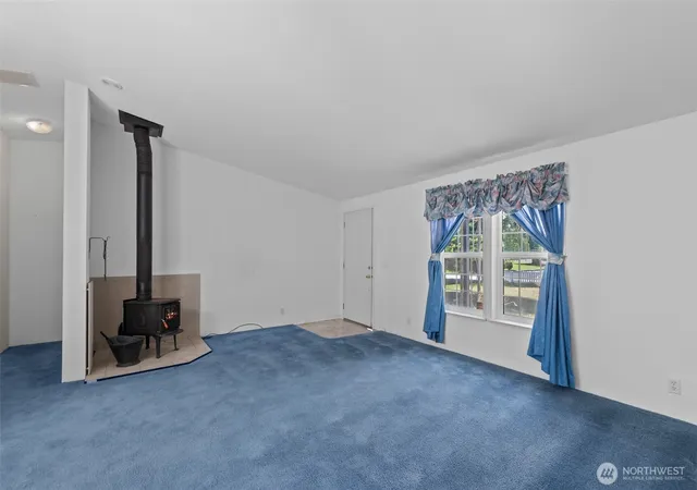 Photo 4 of Sale Pending at 2315 NW Alan Ave, East Wenatchee, WA 98802 | MLS# NWM2550466 | Listing updated on 2026-09-25