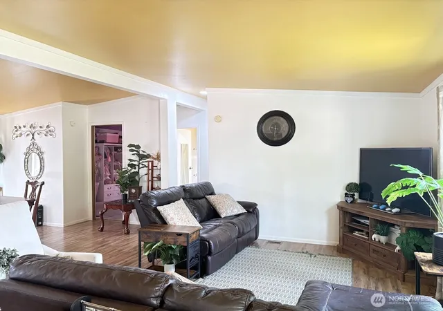 Photo 3 of Sale Pending at 1640 SE 3rd Street, East Wenatchee, WA 98802 | MLS# NWM2550469 | Listing updated on 2026-09-28
