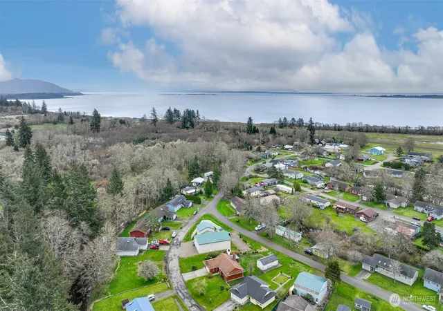 Photo 3 of Sale Pending at 7125 Scarboro Ln N, Ilwaco, WA 98624 | MLS# NWM2550476 | Listing updated on 2026-09-25