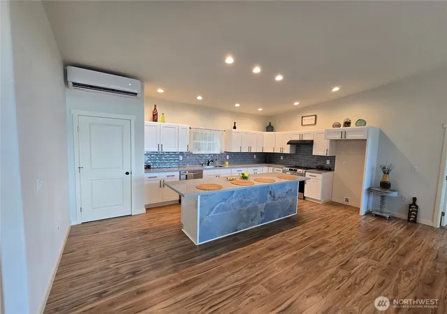 Photo 3 of Single family home for sale at 67 Birch Ct, Brinnon, WA 98320 | MLS# NWM2550490 | Listing updated on 2026-09-22