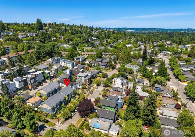Photo 28 of Townhouse for sale at 209 27th Avenue E #B, Seattle, WA 98112 | MLS# NWM2550541 | Listing updated on 2026-10-16