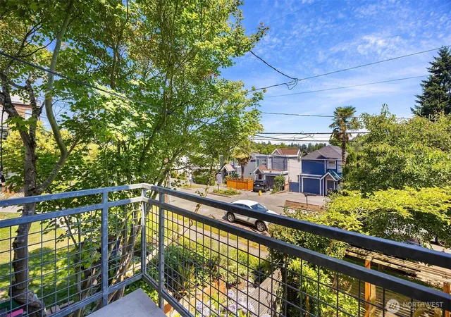 Photo 3 of Townhouse for sale at 209 27th Avenue E #B, Seattle, WA 98112 | MLS# NWM2550541 | Listing updated on 2026-09-22