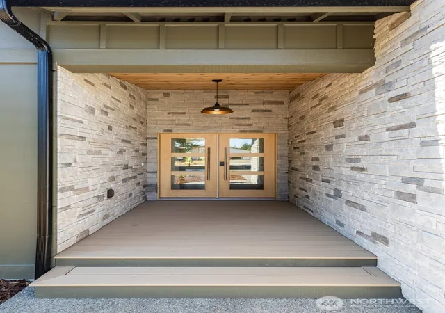 Photo 3 of Sale Pending at 91 Se Dusty Ln, Shelton, WA 98584 | MLS# NWM2550546 | Listing updated on 2026-09-24