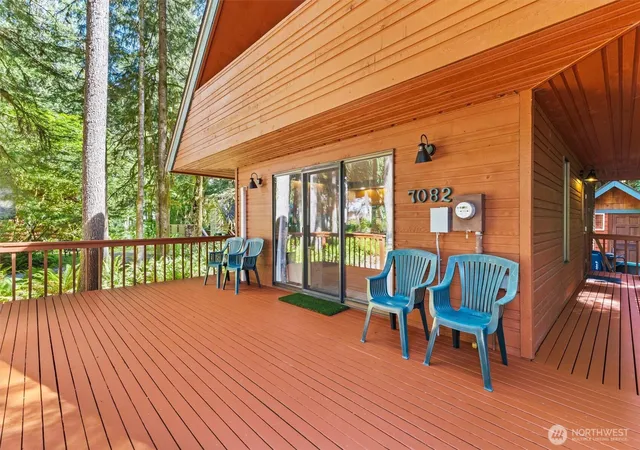 Photo 2 of Single family home for sale at 7082 Rainier Way, Deming, WA 98244 | MLS# NWM2550549 | Listing updated on 2026-09-22