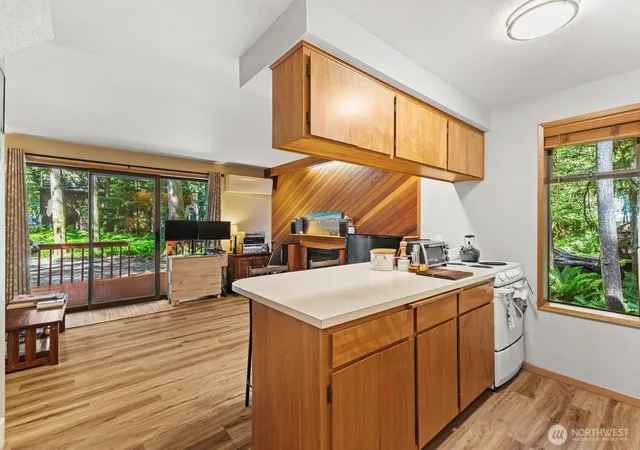 Photo 3 of Single family home for sale at 7082 Rainier Way, Deming, WA 98244 | MLS# NWM2550549 | Listing updated on 2026-09-22