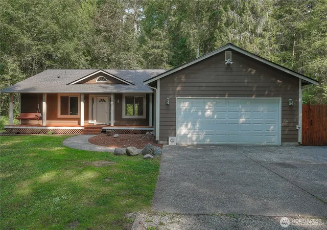 Photo 1 of Single family home for sale at 33110 27th Avenue E, Roy, WA 98580 | MLS# NWM2550576 | Listing updated on 2026-10-18