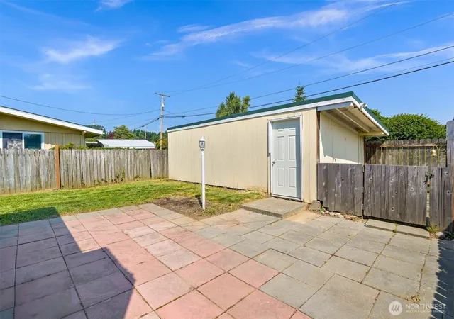 Photo 3 of Single family home for sale at 2267 Hawthorne St, Ferndale, WA 98248 | MLS# NWM2550582 | Listing updated on 2026-09-22