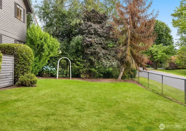 Photo 3 of Single family home for sale at 17021 76th Avenue W, Edmonds, WA 98026 | MLS# NWM2550588 | Listing updated on 2026-10-01