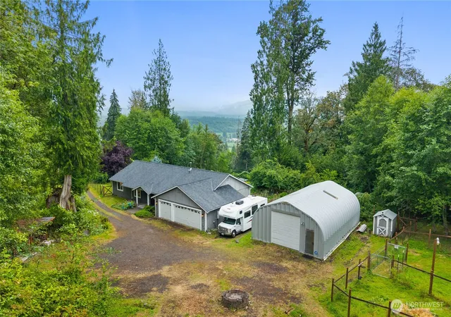 Photo 3 of Sale Pending at 27526 178th Place Se, Monroe, WA 98272 | MLS# NWM2550593 | Listing updated on 2026-10-02