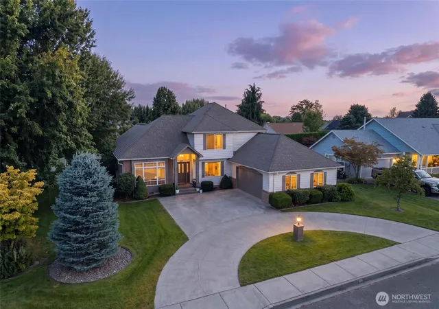 Photo 1 of Single family home for sale at 956 Se Garrison Dr, College Place, WA 99324 | MLS# NWM2550600 | Listing updated on 2026-09-22