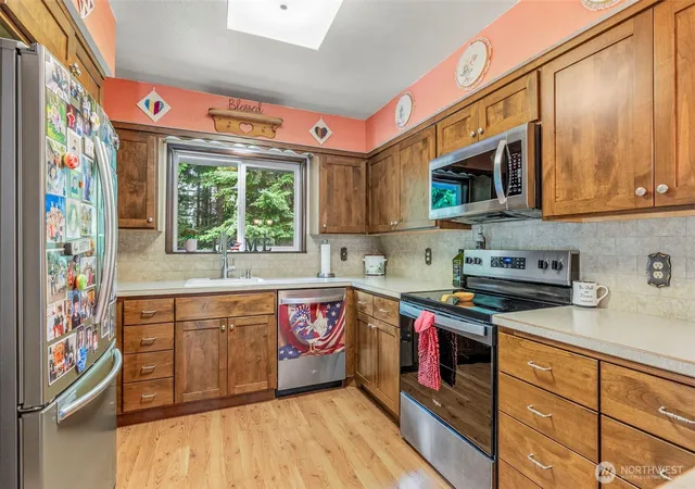 Photo 4 of Single family home for sale at 190 Martin Rd, Silverlake, WA 98645 | MLS# NWM2550627 | Listing updated on 2026-09-22
