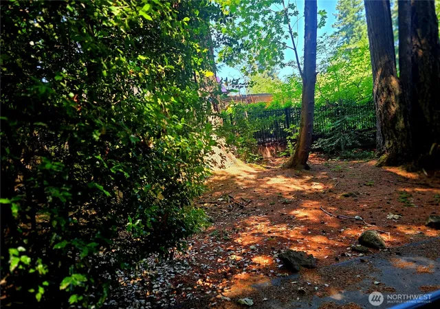Photo 2 of Sale Pending at 3820 140th Avenue Ne, Bellevue, WA 98005 | MLS# NWM2550629 | Listing updated on 2026-09-25