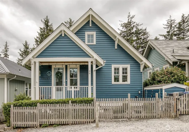 Photo 4 of Single family home for sale at 56 Hidden Cvs Loop, Pacific Beach, WA 98571 | MLS# NWM2550687 | Listing updated on 2026-09-24