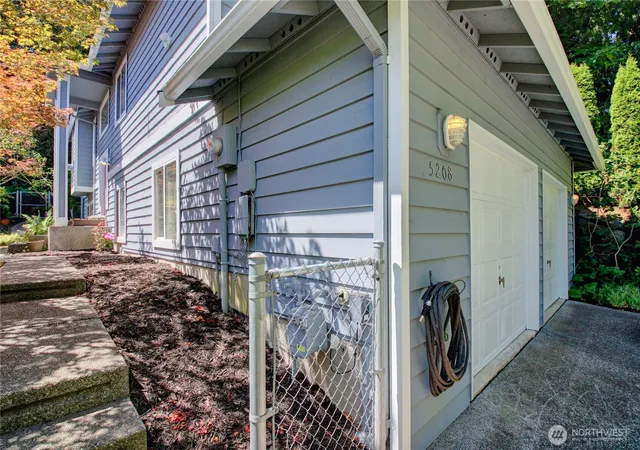 Photo 3 of Single family home for sale at 5208 213th Place Sw, Mountlake Terrace, WA 98043 | MLS# NWM2550705 | Listing updated on 2026-09-23