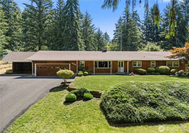 Photo 3 of Single family home for sale at 2502 Padrick Rd, Centralia, WA 98531 | MLS# NWM2550720 | Listing updated on 2026-09-22