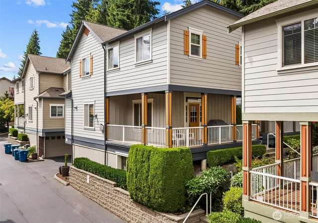 Photo 1 of Single family home for sale at 6617 198th Place Sw, Lynnwood, WA 98036 | MLS# NWM2550734 | Listing updated on 2026-09-22
