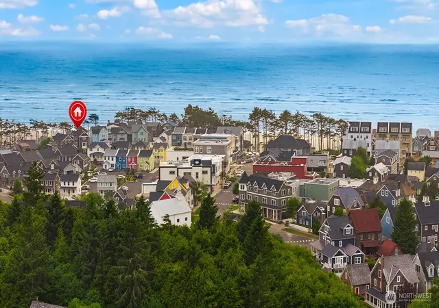 Photo 4 of Single family home for sale at 14 Ocean Tide Ln, Pacific Beach, WA 98571 | MLS# NWM2550783 | Listing updated on 2026-09-24