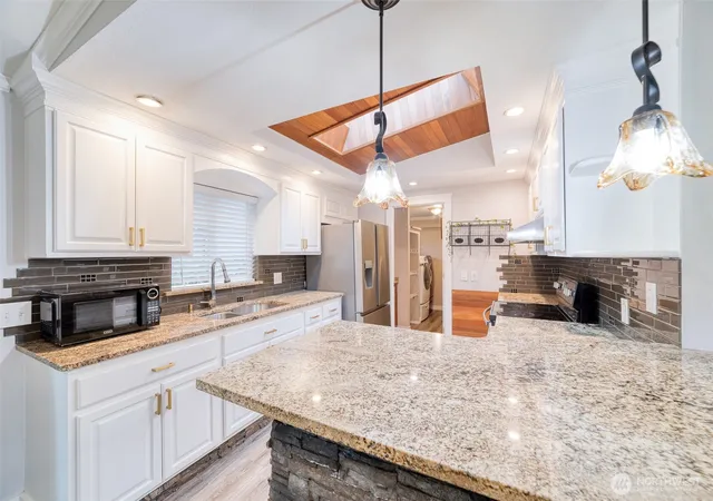 Photo 3 of Sale Pending at 31600 126th Avenue SE #86, Auburn, WA 98092 | MLS# NWM2550786 | Listing updated on 2026-09-25