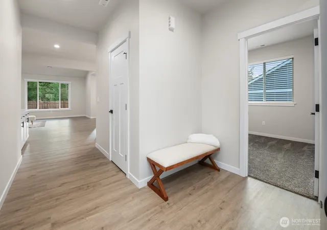 Photo 3 of Single family home for sale at 3108 Sanderling Dr, Hoquiam, WA 98550 | MLS# NWM2550789 | Listing updated on 2026-09-22
