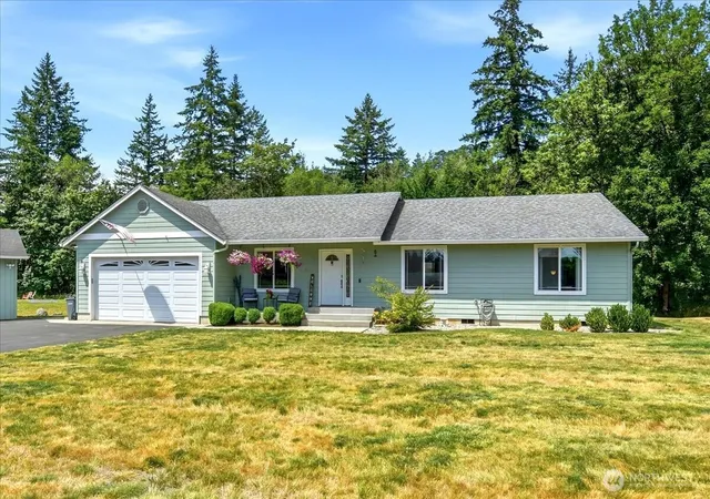 Photo 2 of Single family home for sale at 28500 Ne 132nd Avenue, Battle Ground, WA 98604 | MLS# NWM2550807 | Listing updated on 2026-09-22