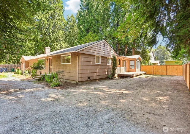 Photo 3 of Single family home for sale at 16220 Ambaum Blvd S, Burien, WA 98148 | MLS# NWM2550816 | Listing updated on 2026-09-22