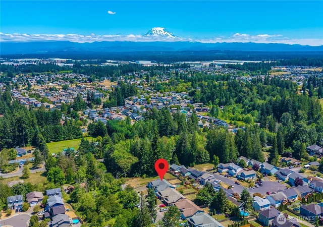 Photo 4 of Condo for sale at 1220 184Th St Ct E, Spanaway, WA 98387 | MLS# NWM2550825 | Listing updated on 2026-09-29