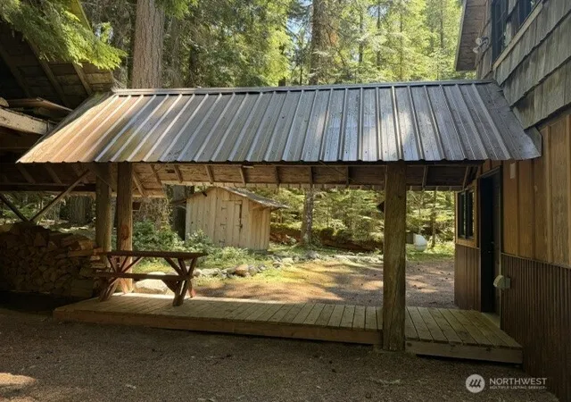 Photo 4 of Single family home for sale at 141 Usfs Silver Springs Fs Rd 7175, Enumclaw, WA 98022 | MLS# NWM2550850 | Listing updated on 2026-09-22