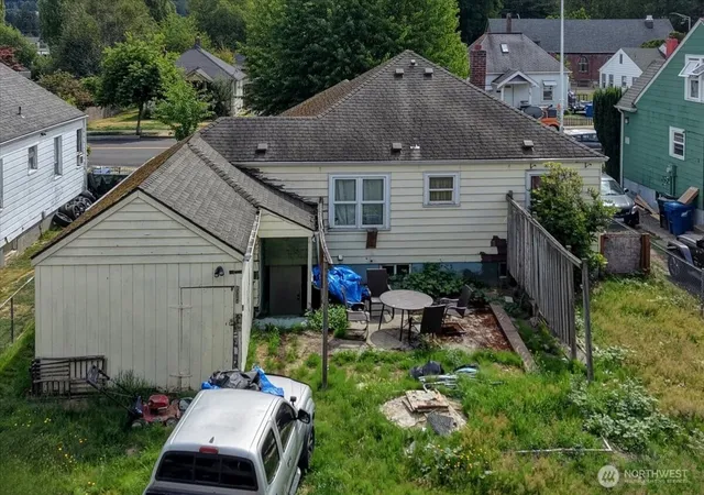 Photo 2 of Sale Pending at 79 Williams Ave S, Renton, WA 98057 | MLS# NWM2550949 | Listing updated on 2026-09-25